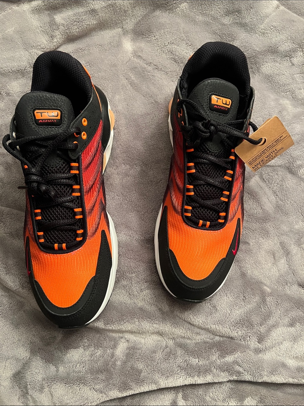 Nike Men's Air Max TW SE Orange & Black Mesh Sneakers